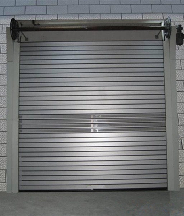 保溫硬質(zhì)304不銹鋼卷簾門